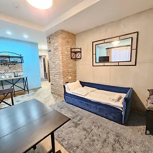 4* Hotel Brooch Boutique
