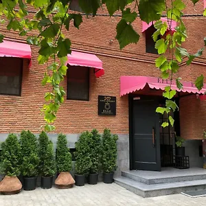 Elle Boutique تبليسي