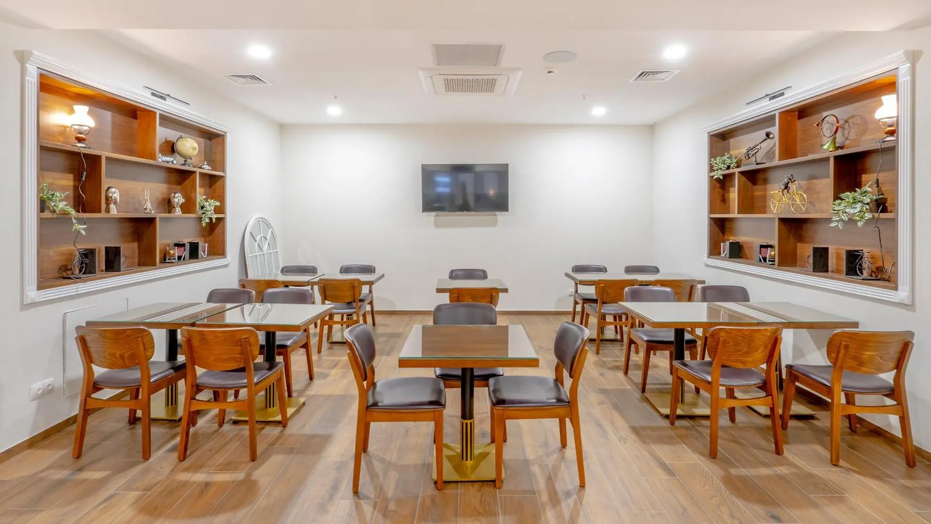 Iris Hotel Tbilisi