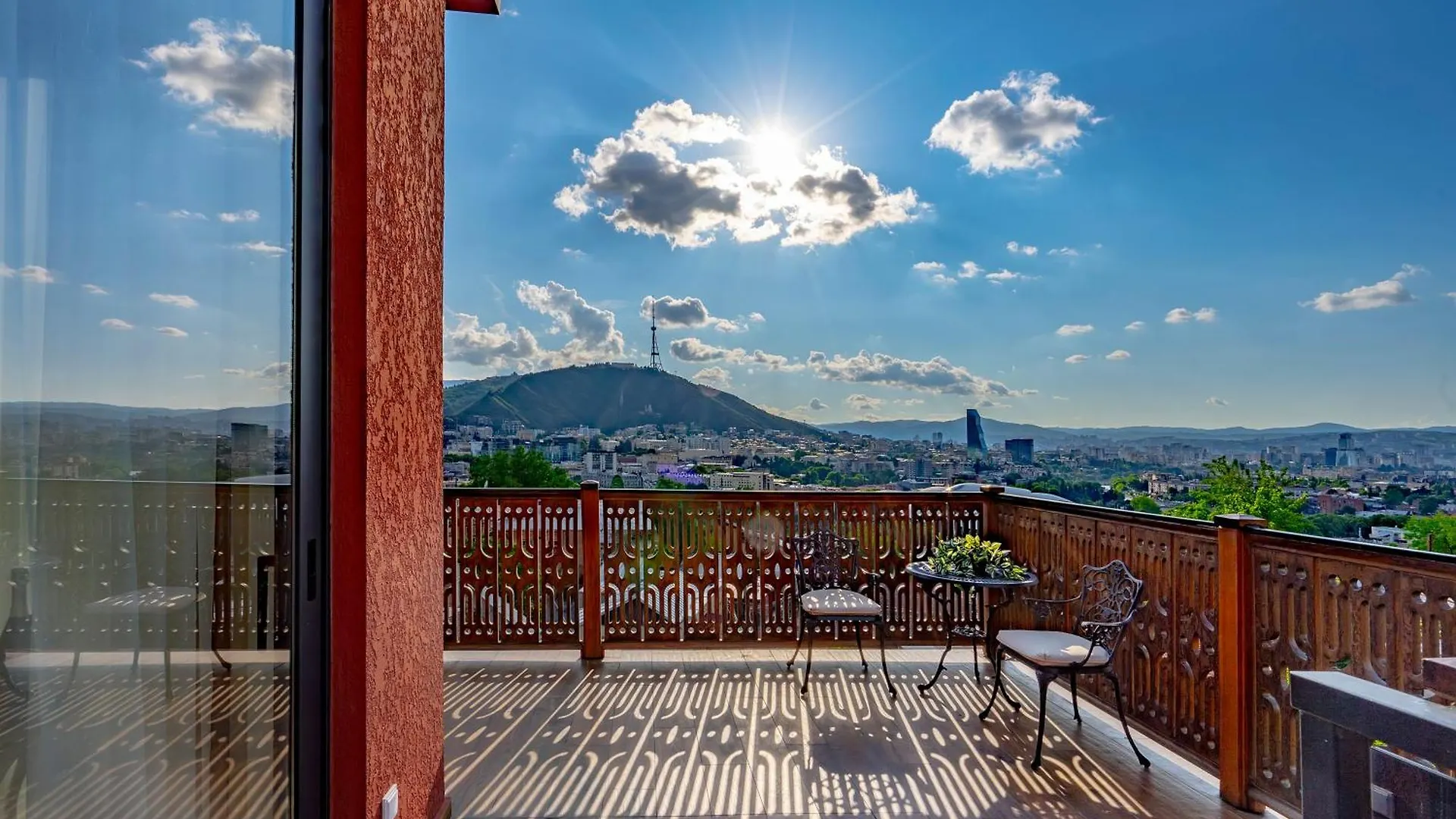 Iris Hotel Tbilisi