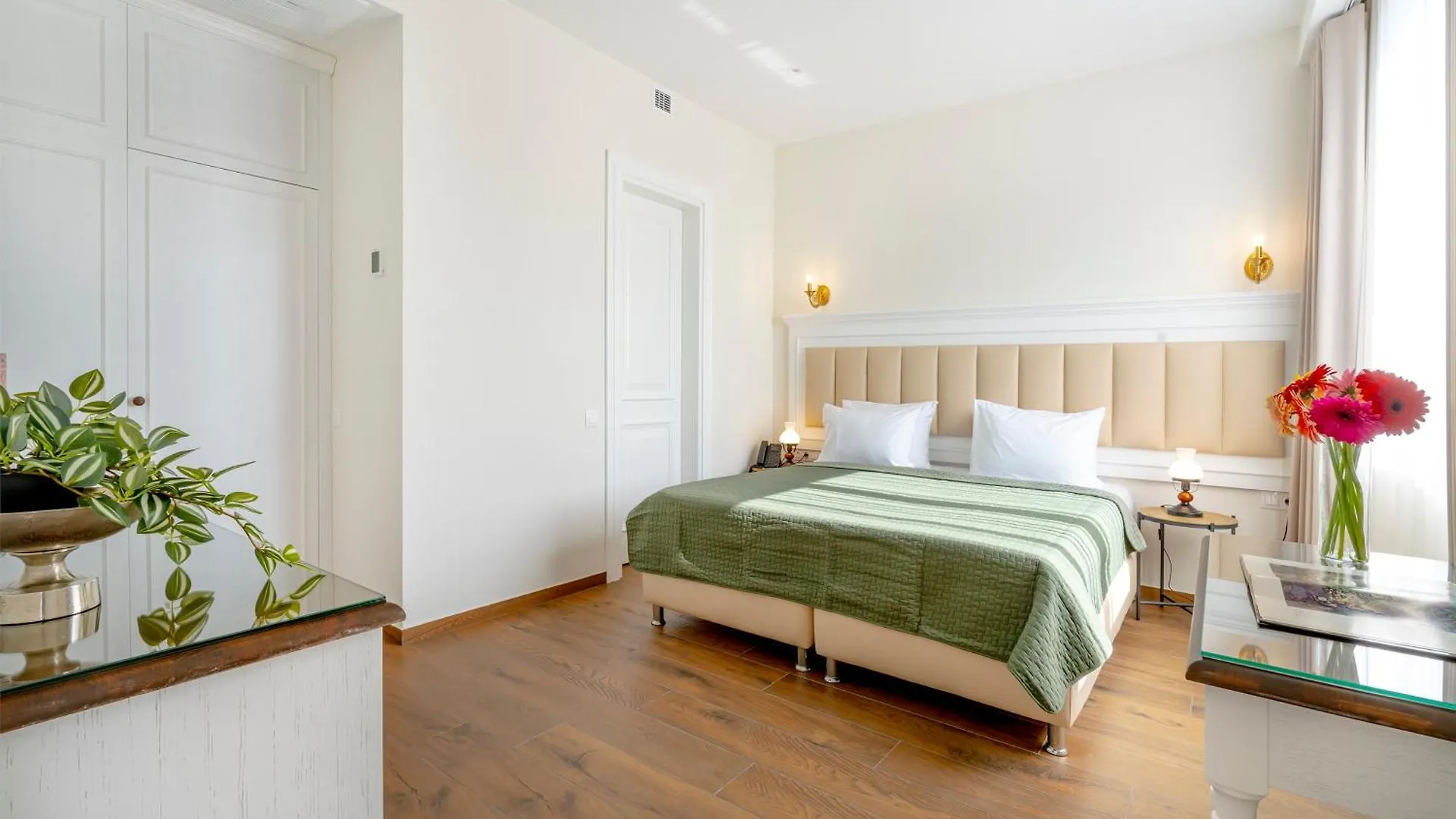 Iris Hotel Tbilisi