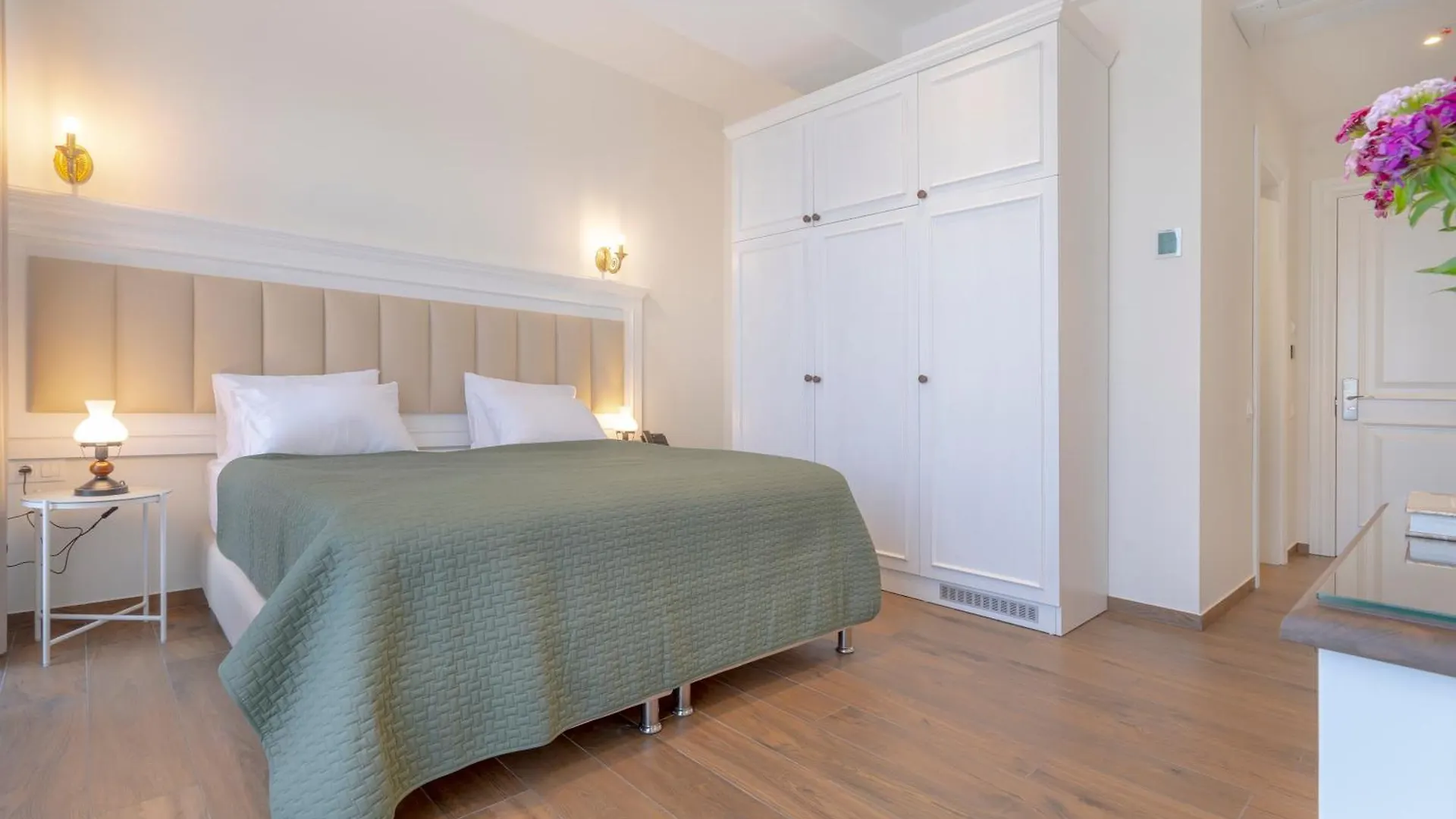 Iris Hotel Tbilisi
