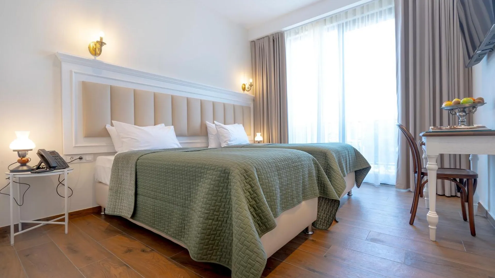 Iris Hotel Tbilisi